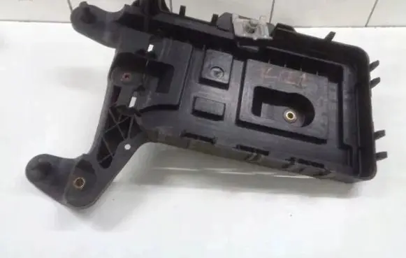 Seat Altea XL Battery box tray 