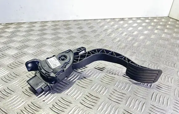 Ford Galaxy Accelerator throttle pedal 6G929F836KD