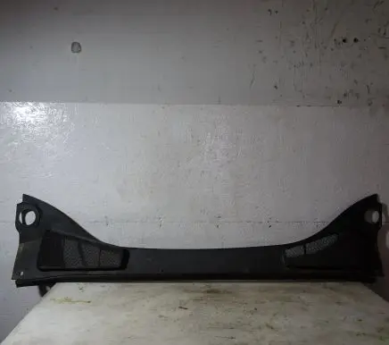 Ford Focus ST Wiper trim BM51-A02216-A
