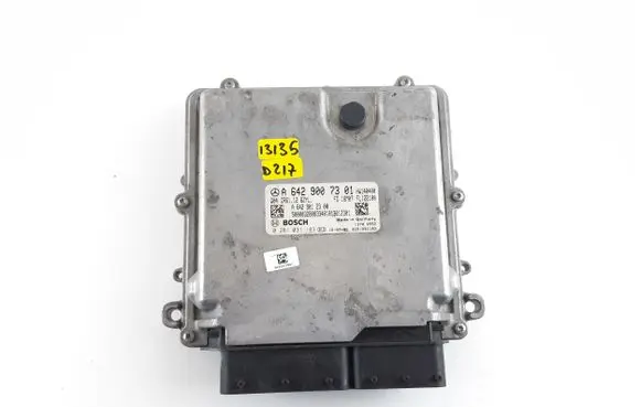 Mercedes-Benz E W212 Engine control unit/module A6429007301 0281031183