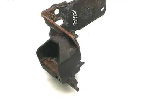 BMW 3 E90 E91 Radiator support slam panel bracket 7117812 23781010