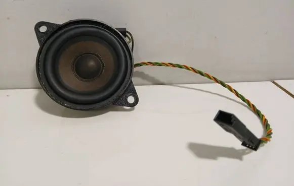 BMW X5 E53 Panel speaker 8379375