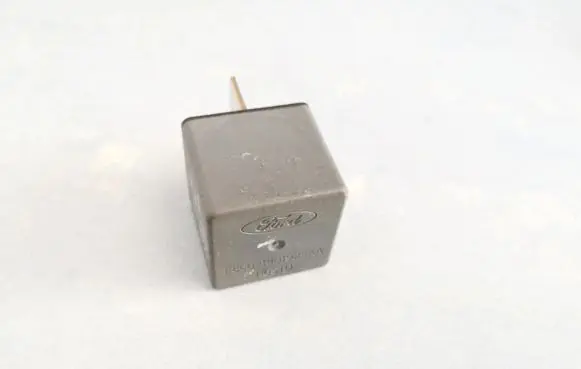 Ford Mondeo MK II Other relay f80b14b192aa f80b-14b192-aa