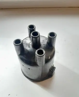 VAZ 2101 Spark distributor cap 