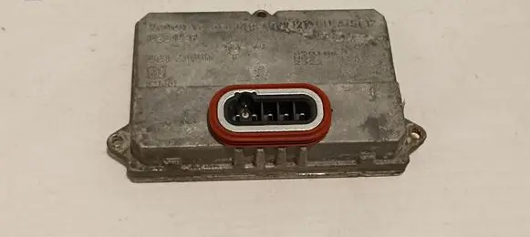 Audi A8 S8 D3 4E Headlight ballast module Xenon 5DV00829000 D2SD2R