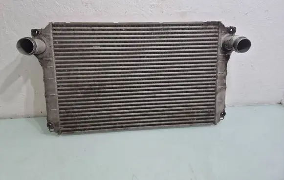 Toyota Avensis T250 Intercooler radiator JD1271002220