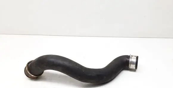 Mercedes-Benz C W204 Engine coolant pipe/hose A2045011582