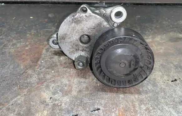 Citroen Jumper Generator/alternator belt tensioner 9826368080