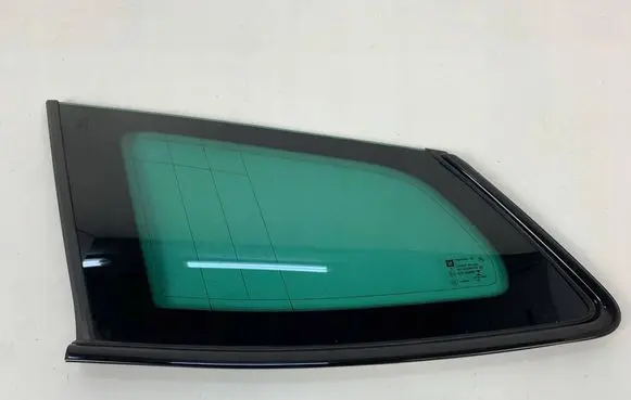 Opel Insignia B Rear side window