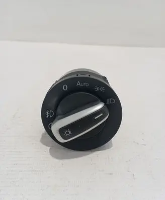 Volkswagen Golf VI Light switch 3C8941431A