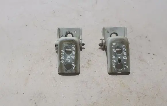 Opel Combo E Front door upper hinge 1606475180