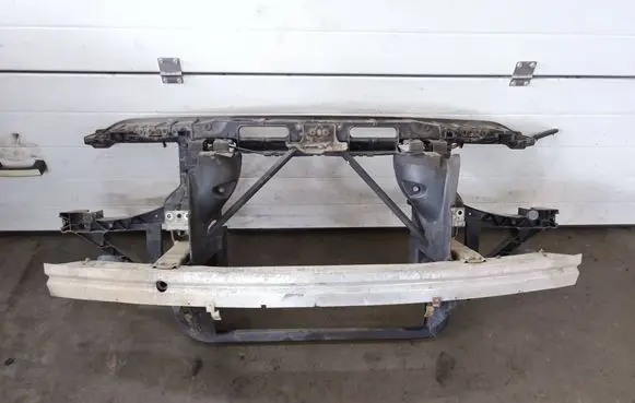 BMW X3 E83 Radiator support slam panel