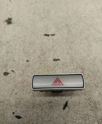 Ford Mondeo MK IV Hazard light switch 6M2T13A350