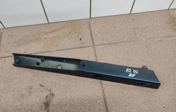 Audi A2 Fender mounting bracket 8Z0805092A