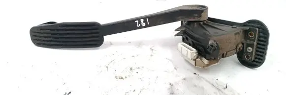 Volvo XC70 Accelerator throttle pedal 30666660 6PV00853700