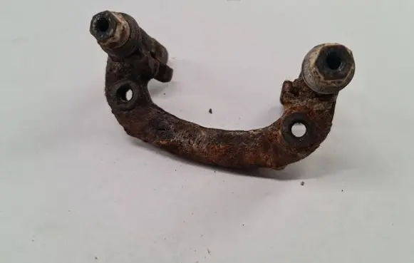 Volvo S40, V40 Brake caliper pad carrier rear 