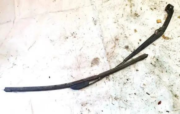 Mitsubishi ASX Front wiper blade arm 7349