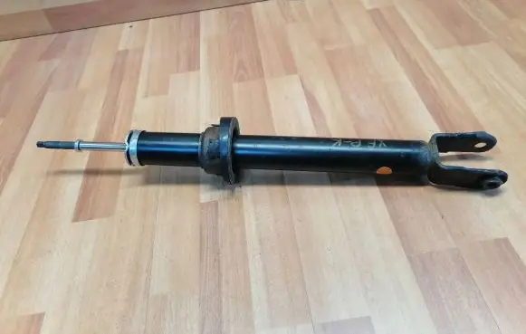 Jaguar XF X250 Front shock absorber/damper 8X2318045BB C2Z5527 8X2318045BC