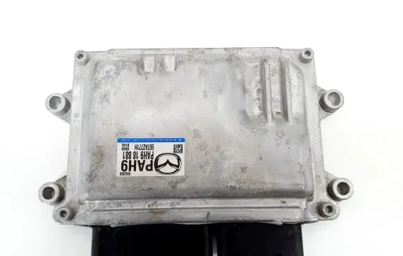 Mazda CX-30 Engine control unit/module PAH918881 E6TA2771H