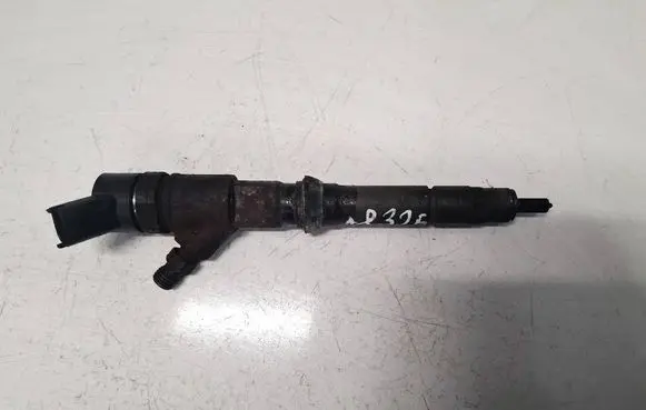 Iveco Daily 30.8 - 9 Fuel injector 504088755