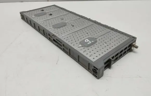 Toyota Yaris Hybrid / electric car battery 