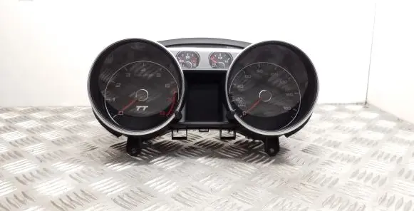 Audi TT TTS Mk2 Speedometer (instrument cluster) 8J0820980F