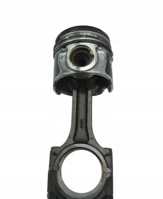 KIA Carnival Piston with connecting rod