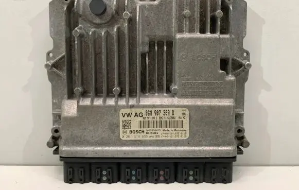 Audi A5 Engine control unit/module 06M907309D
