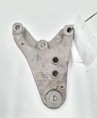 Skoda Roomster (5J) Engine mounting bracket 6Q0199185D