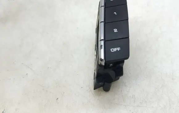 Porsche Cayenne (92A) Seat memory switch 7P5959561 10004930 SN00001103350251