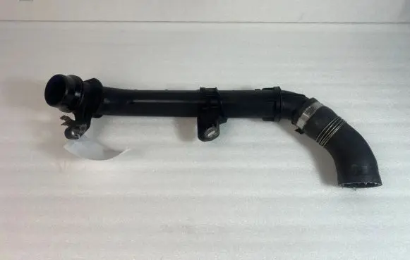 Nissan X-Trail T32 Intercooler hose/pipe 144604EB0A