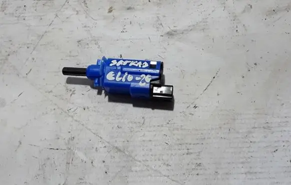Clutch pedal sensor