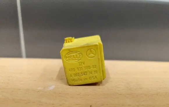 Mercedes-Benz ML W163 Other relay 4RD93168002 A0025421419