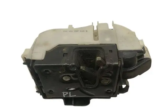 Volkswagen Polo III 6N 6N2 6NF Front door lock 6N1837016E