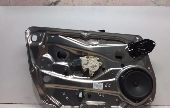 Mercedes-Benz E W212 Front door window regulator with motor A2128201102