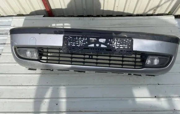 Opel Zafira A Front bumper