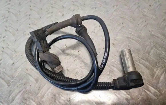 Audi A4 S4 B5 8D ABS brake wheel speed sensor 8D0927803