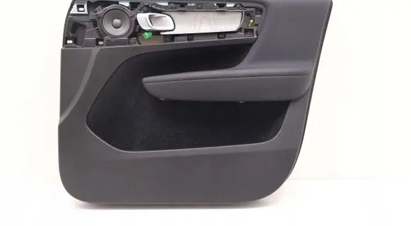 Volvo XC40 Front door card panel trim acm6790