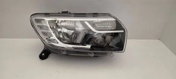 Dacia Sandero II Headlight/headlamp 260108435R 90114431 901144311Z1A