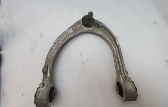 Land Rover Range Rover Sport L494 Front lower control arm/wishbone PLA3091A