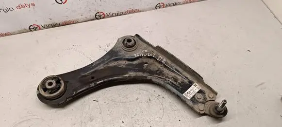 Renault Latitude (L70) Front lower control arm/wishbone 545000008R