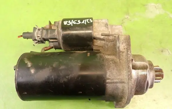 Volkswagen Polo I 86 Starter motor