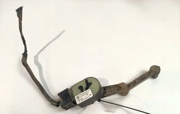Porsche Cayenne (9PA) Front height sensor lever 4E0907503C