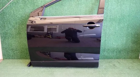 Nissan Qashqai J12 Front door 
