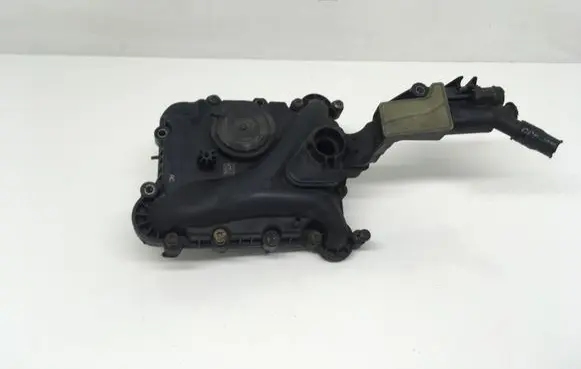 Audi A7 S7 4G Breather valve 06E103547
