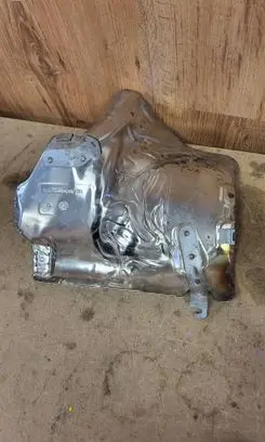 Mercedes-Benz GLS X167 other engine part A2562031600