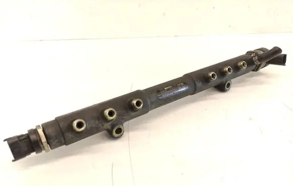 Volvo XC90 Fuel main line pipe 30757146 003665L2 0445215023