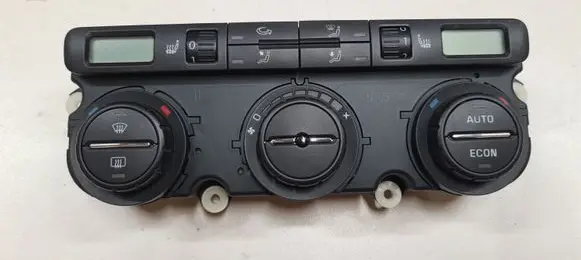 Skoda Octavia Mk2 (1Z) Climate control unit 74241060