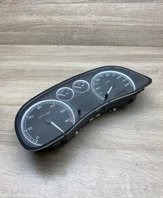 Peugeot 307 Speedometer (instrument cluster) 9636708880C
