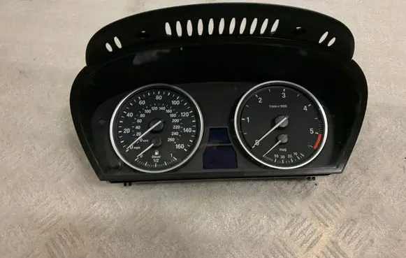 BMW 5 E60 E61 Speedometer (instrument cluster) 62119153756 9153756